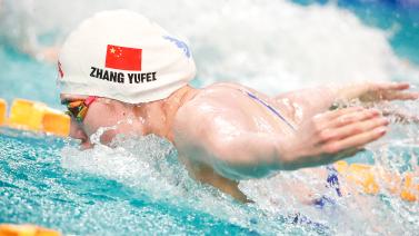 在足球场上 在足球场上